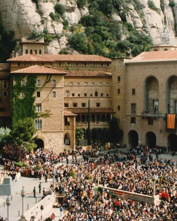 abadiamontserrat historia 05